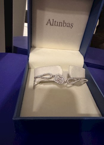 Altınbaş Zincir Detaylı Kadın Bileklik - Görsel 2