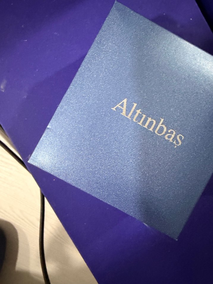 Altınbaş Zincir Detaylı Kadın Bileklik - Görsel 4