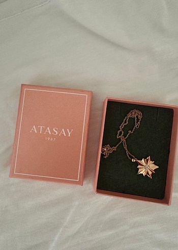 Zara Zincir Detaylı Midi Altın Kolye