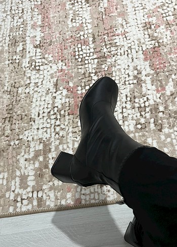 Butigo Kadın Siyah suni Deri Topuklu Bot