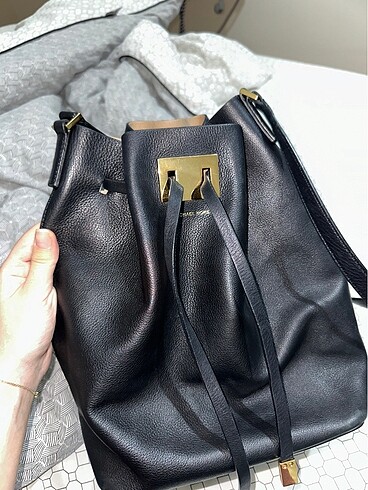 michael kors çanta