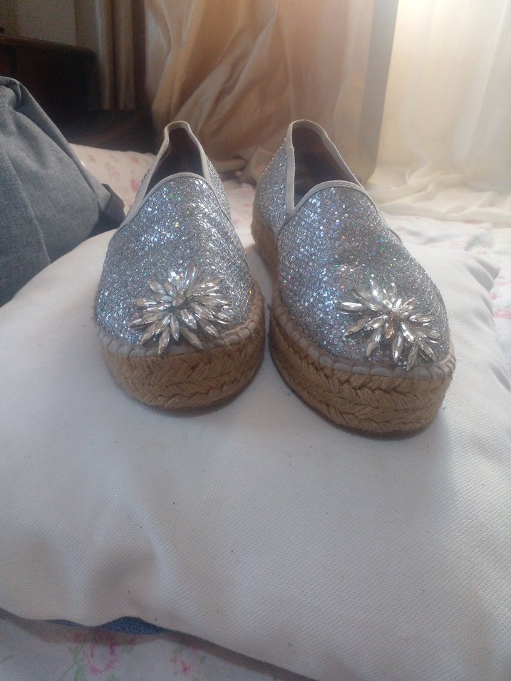 Guess Gri Payetli Dolgu Topuk Espadril - Görsel 3