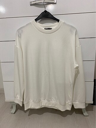 Beyaz Sweatshirt