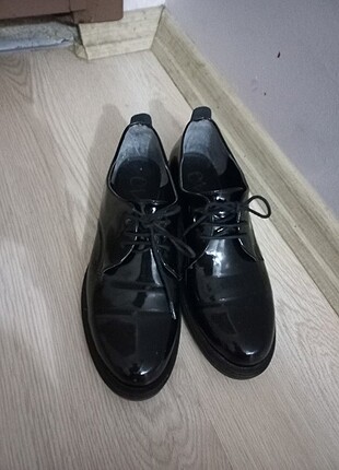 Az kullanılmış temiz loafer ayakkabı 