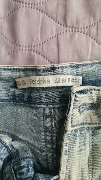 32 Beden mavi Renk Bershka kot Şort