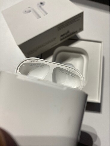Beden Airpods 1. Nesil şarj kablosu