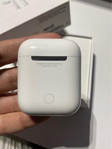 Beden Renk Airpods 1. Nesil şarj kablosu