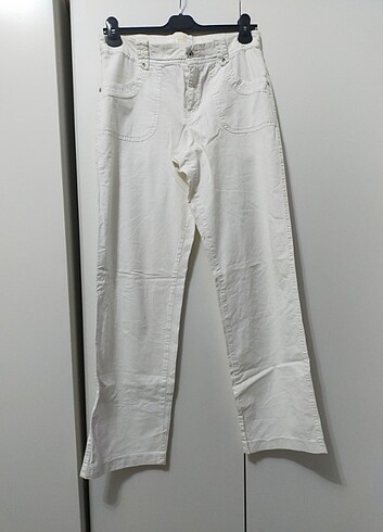m Beden beyaz Renk Beyaz pantolon 