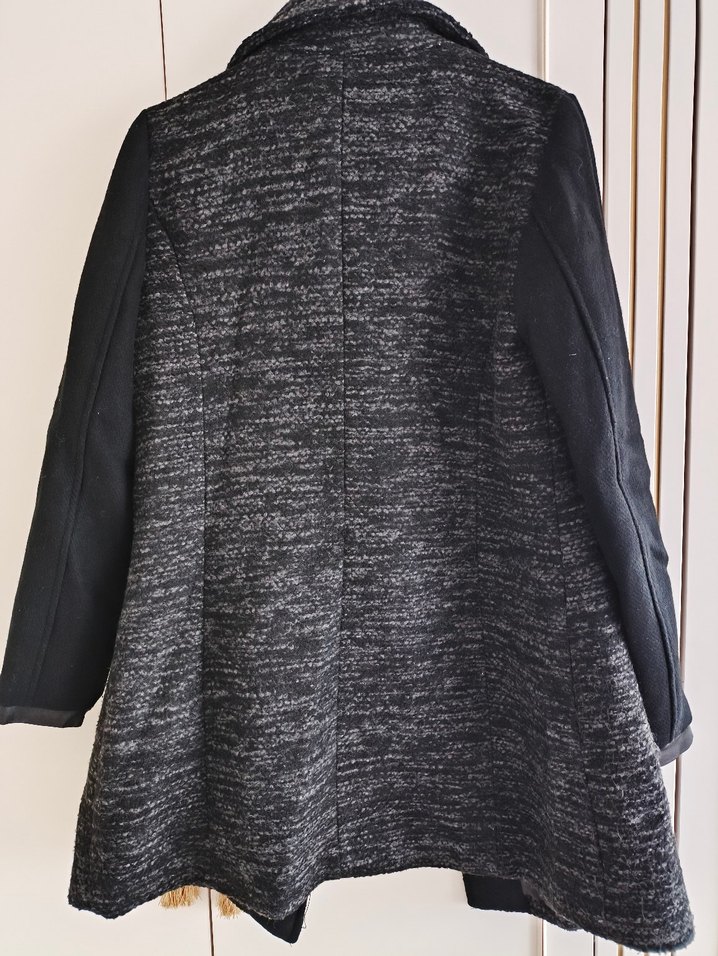 Siyah Gri Fermuarlı Kadın Kabanı - Görsel 4