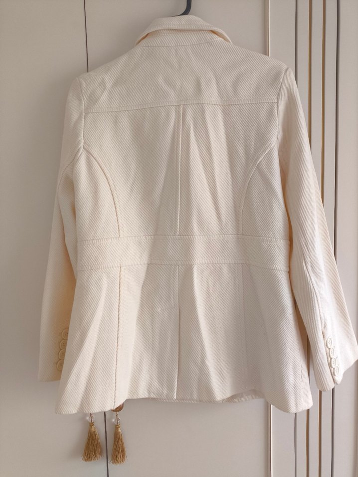 Düğmeli Şık Midi Kaban - Görsel 4