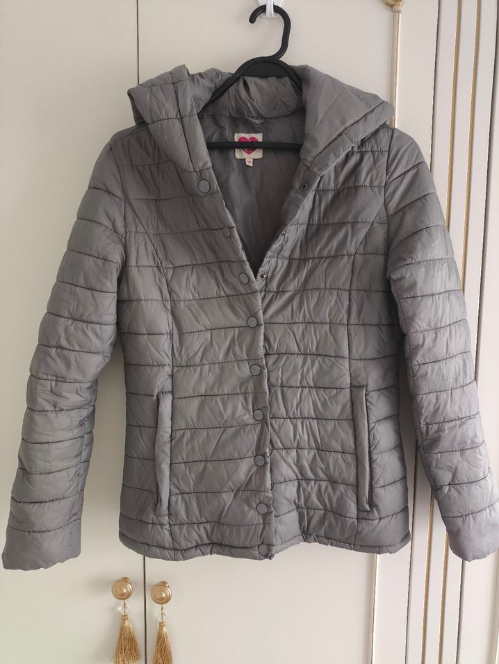 Gri Düğmeli Kadın İnce Şişme Mont - Görsel 3