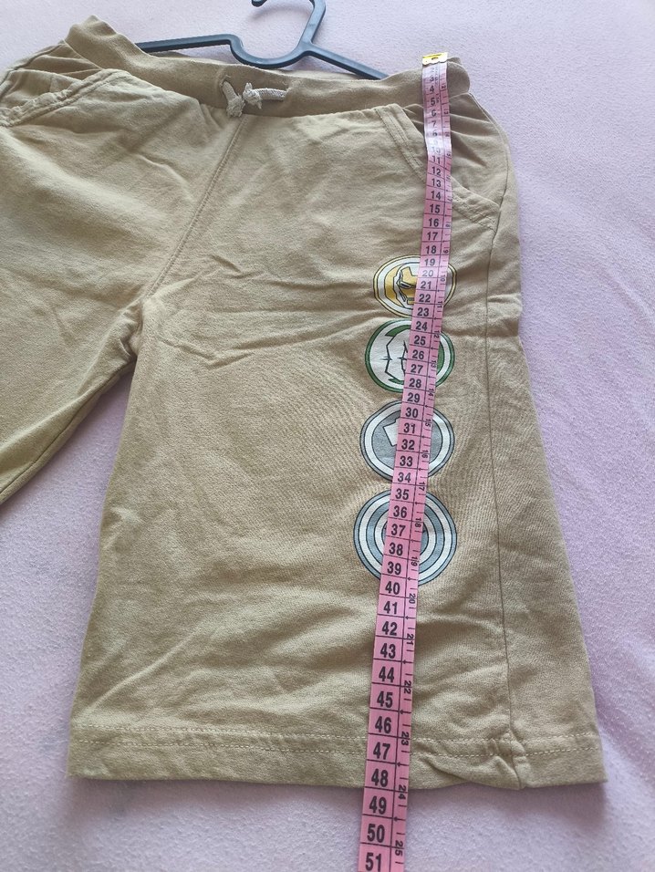 Avengers Baskılı Erkek Çocuk Şort - Görsel 4