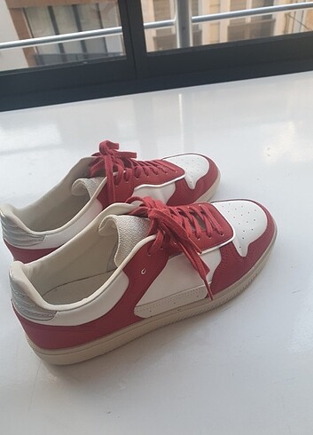 Sneaker 