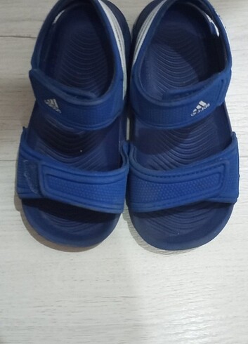 Adidas çocuk sandalet