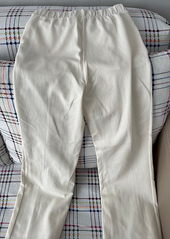 xs Beden Beyaz Pilili Kadın Kumaş Pantolon