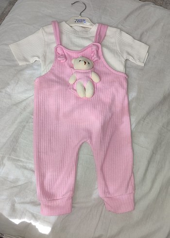 Diğer Pembe Triko Kız Bebek Tulum