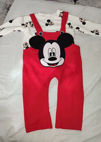 Diğer çocuk Kırmızı Mickey Mouse Düğmeli Tulum