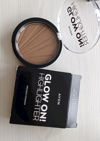 bronze glow povder aydinlatici pudra
