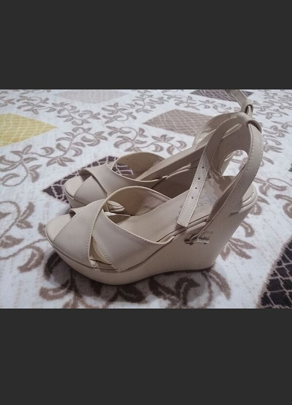 Platform topuklu sandalet ayakkabı bej - Görsel 3