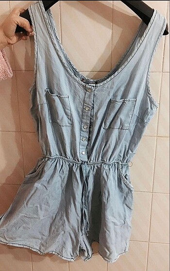 Mavi kısa tulum