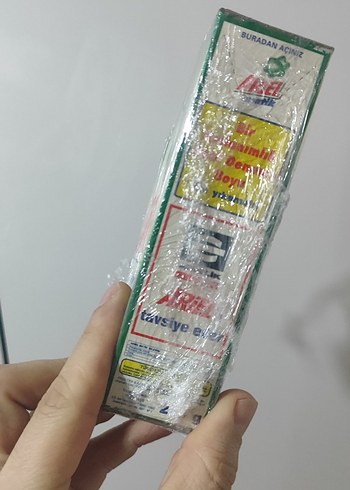 Ariel Matik Toz Çamaşır Deterjanı 80 Ler - Görsel 3