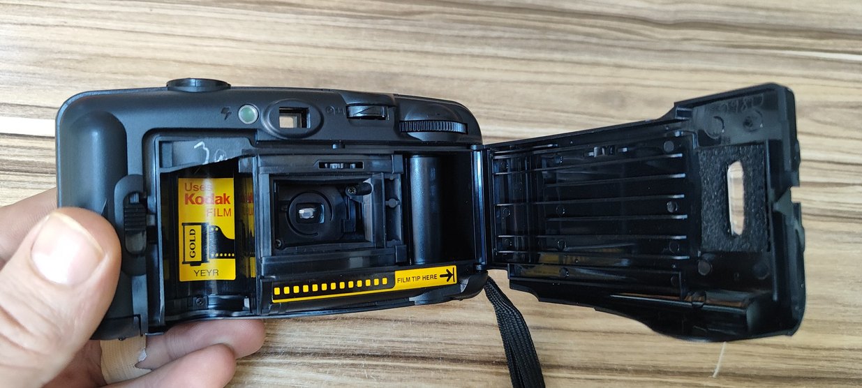 Kodak KB 10 Siyah Filmli Kamera sıfır kullanılmamış - Görsel 5