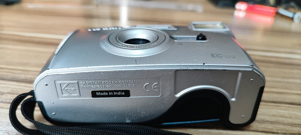 gri Kodak filmli fotoğraf makinesi sorunsuz çalışır durumda... - Görsel 5