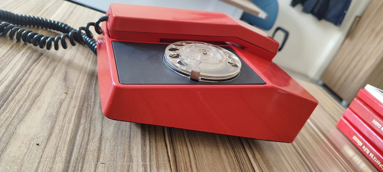 Kırmızı Klasik Döner Telefon Sovyetler dönem ... - Görsel 2