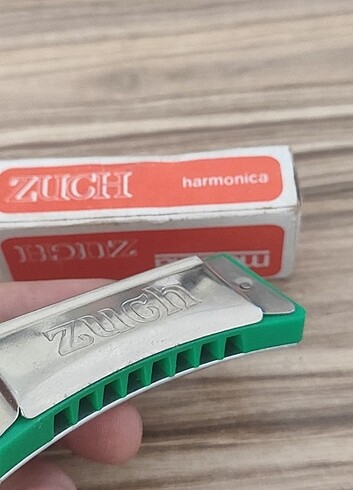 Avrupa sıfır eski dönem mızıka kutulu ürün... 