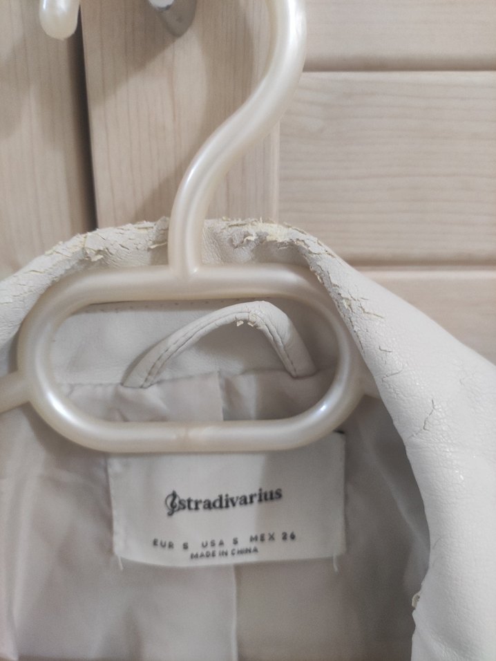 Beyaz Mini Deri Ceket - Görsel 3