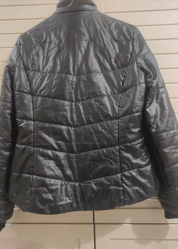 Siyah Deri görünümlü Fermuarlı Kadın Ceket - Görsel 4