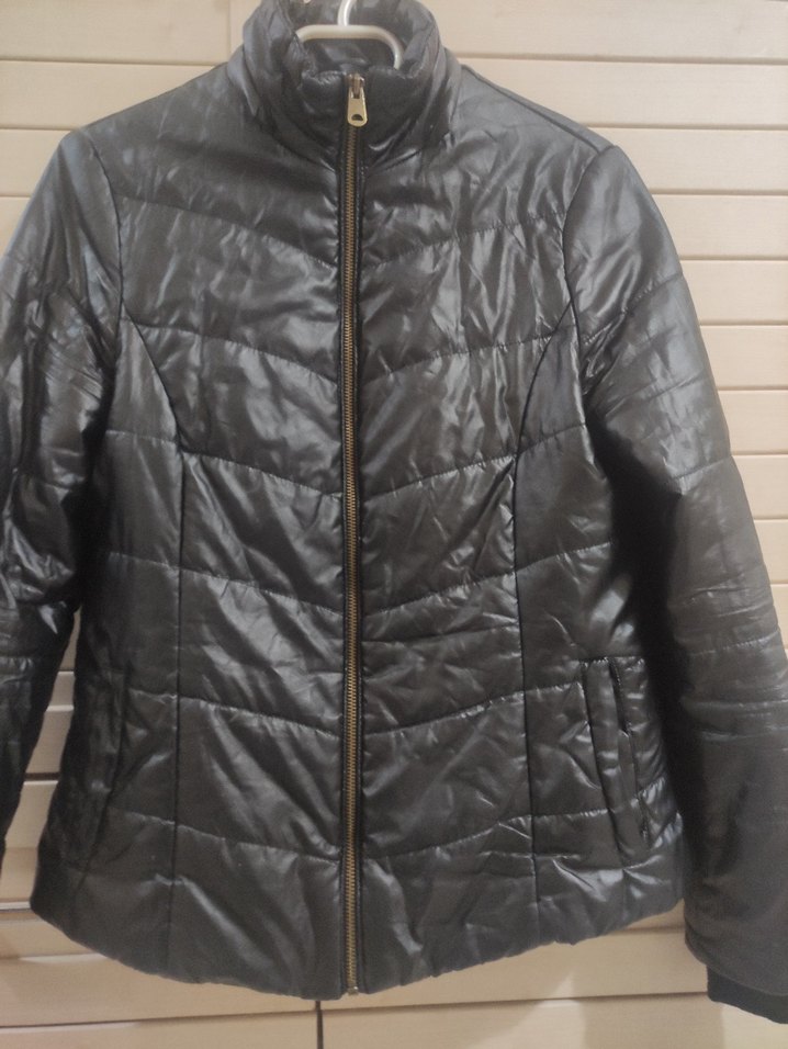 Siyah Deri görünümlü Fermuarlı Kadın Ceket - Görsel 3