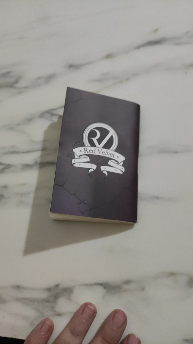 REDVELVET  Kitabı - Görsel 3