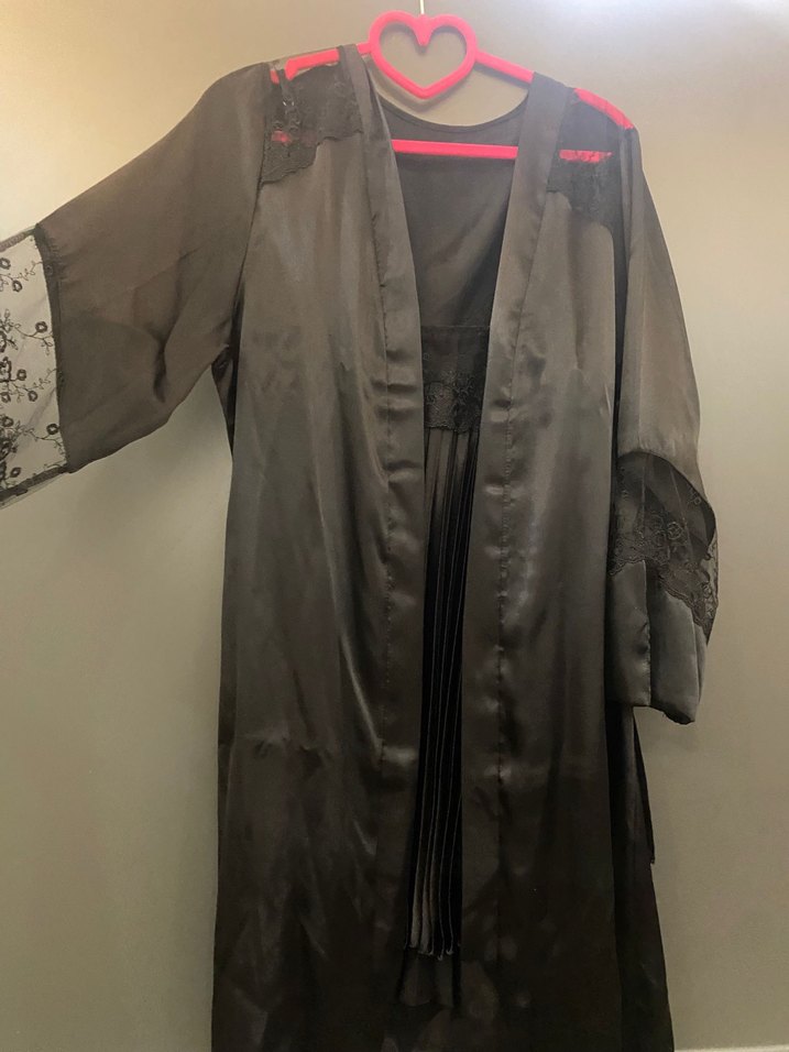 Dantel Detaylı Siyah İp Askılı Midi Gecelik - Görsel 4