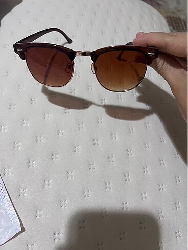 Kahverengi gözlük - Görsel 2