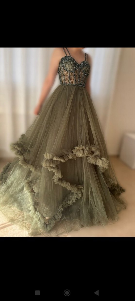 Uzun Bej Straplez Fırfırlı Nişan Elbisesi - Görsel 2