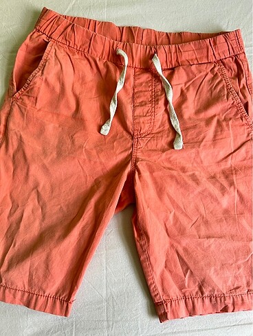H&M h&m şort 8-9 yaş somon rengi