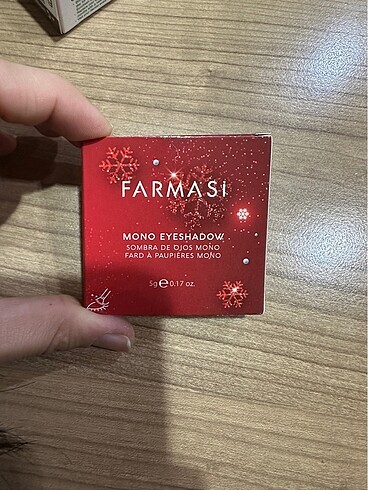 Farmasi mono eyeshadow golden sage