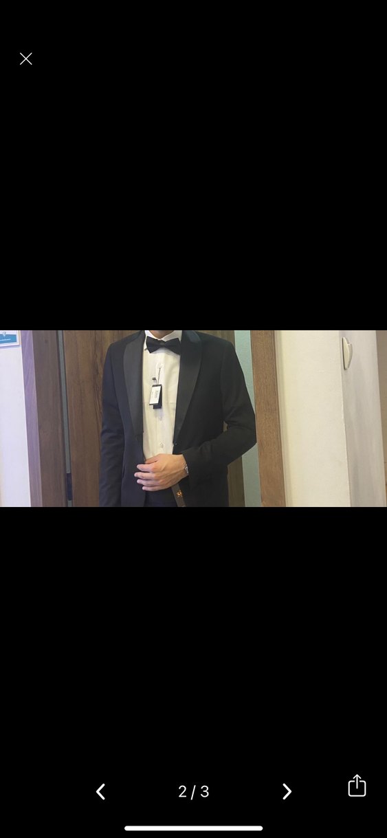 Düğmeli Siyah Düz Kesim Takım Elbise - Görsel 2