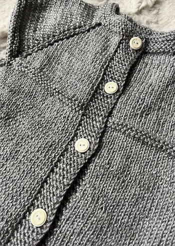 Kız Çocuk Gri Kolsuz Triko Yelek - Görsel 3