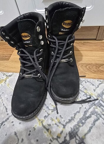 Dockers Kadın bot