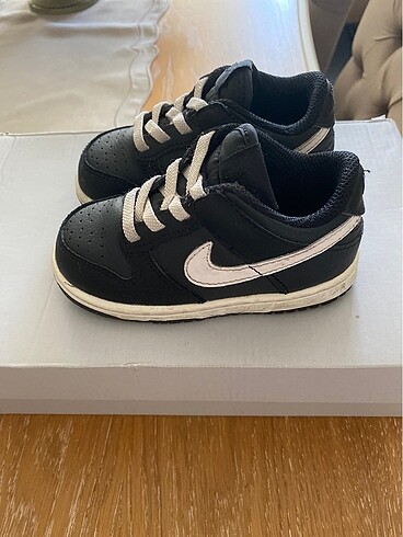 23 Beden Nike Çocuk spor ayakkabı