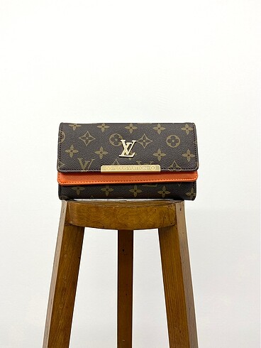 Louis Vuitton Cüzdan