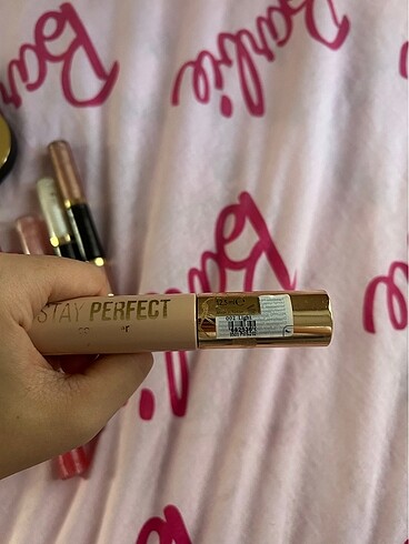 Beden Flormar Stay Perfect Kapatıcı