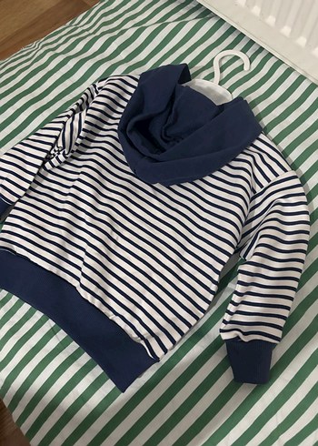 Erkek Çocuk Çizgili Kapüşonlu Sweatshirt - Görsel 4