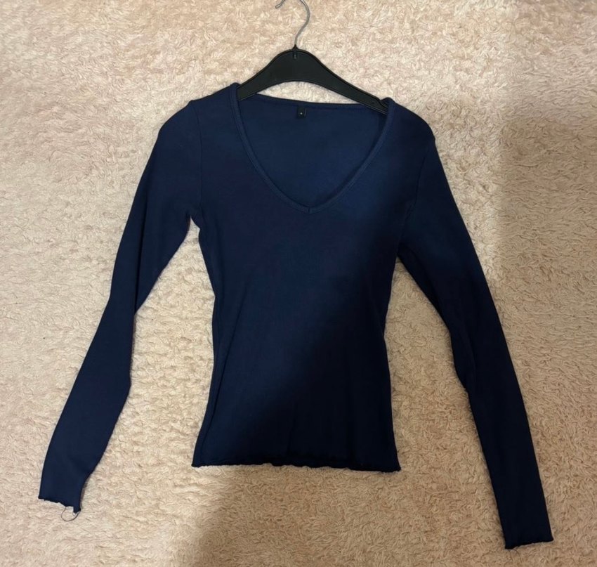 V Yaka Lacivert Kadın Triko - Görsel 3