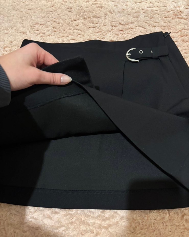 Siyah Mini Kemerli Dar Kesim Etek - Görsel 4