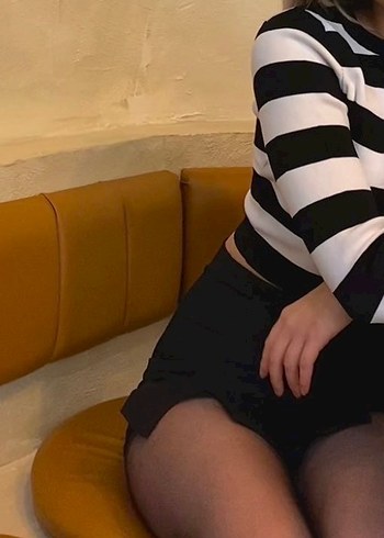 Siyah Beyaz Çizgili Kadın Triko - Görsel 4