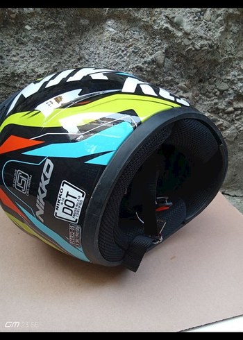 Renkli Motosiklet Kaskı - Görsel 6