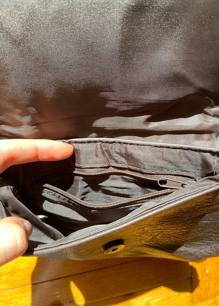 dark academia askılı çanta - Görsel 3